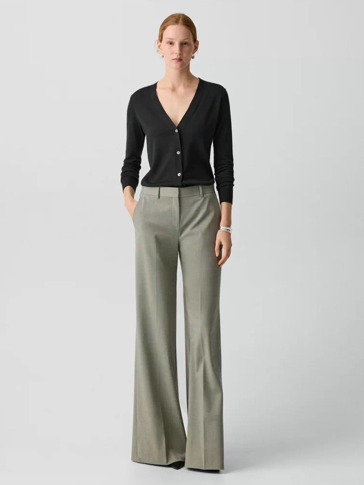 Commuter fashion women stock photo 28